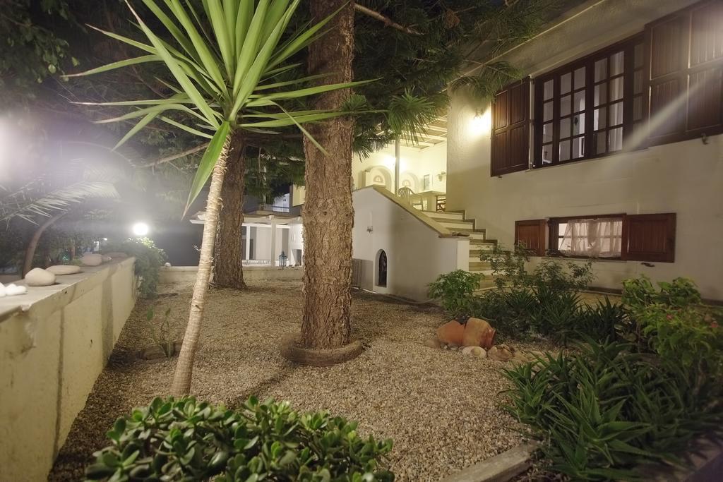 Villa Venus Adamantas  Exterior photo