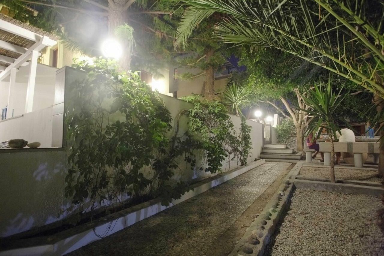 Villa Venus Adamantas  Exterior photo
